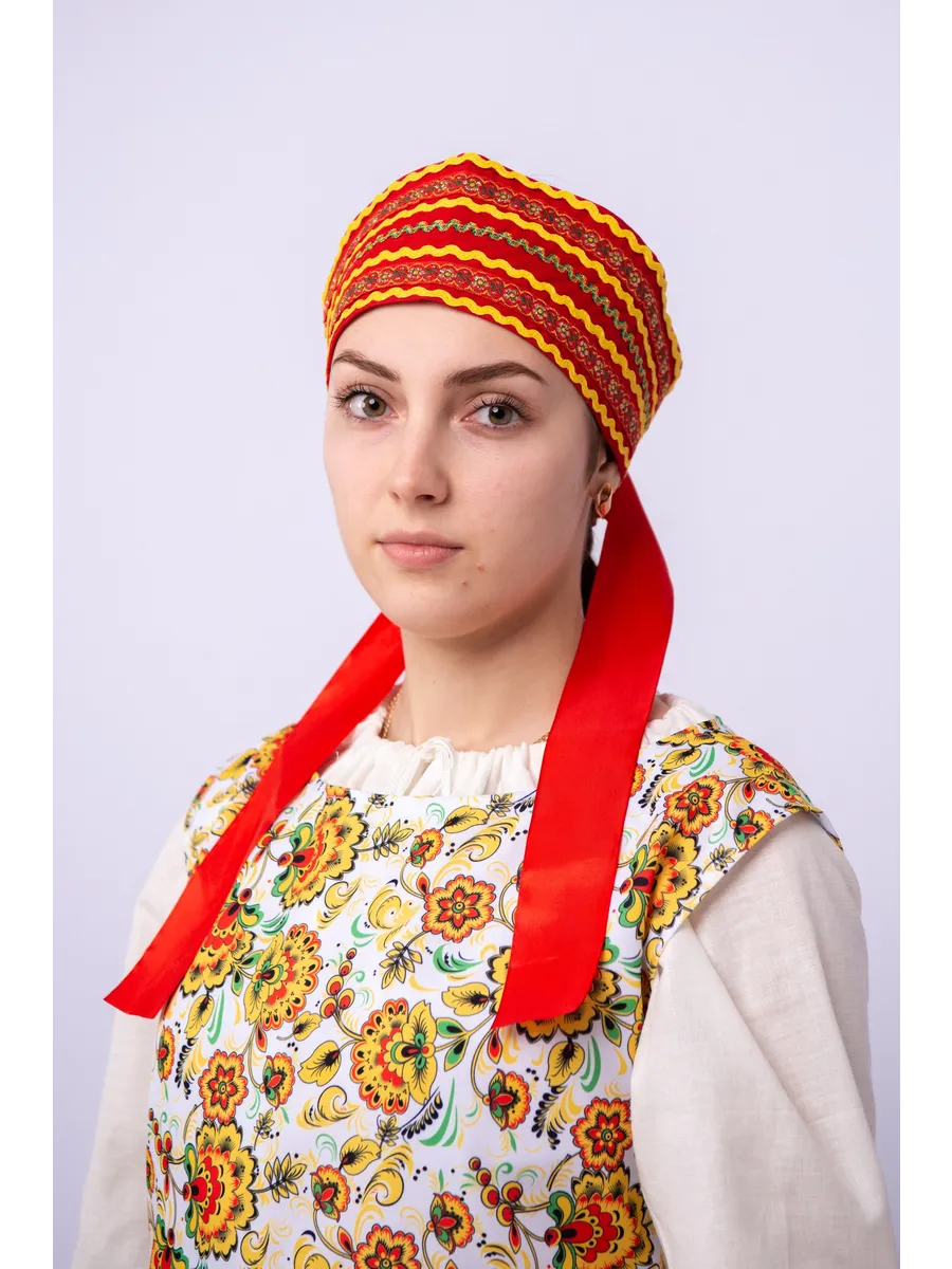 Кокошник красный